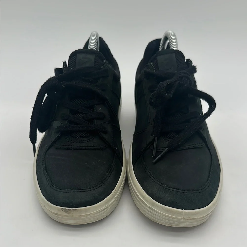 Ecco Nubuck Men's Black Casual Sneakers Size 5.5